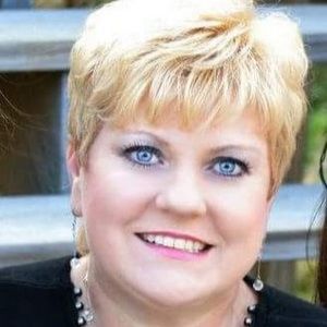 Meet your Posher, Melisa